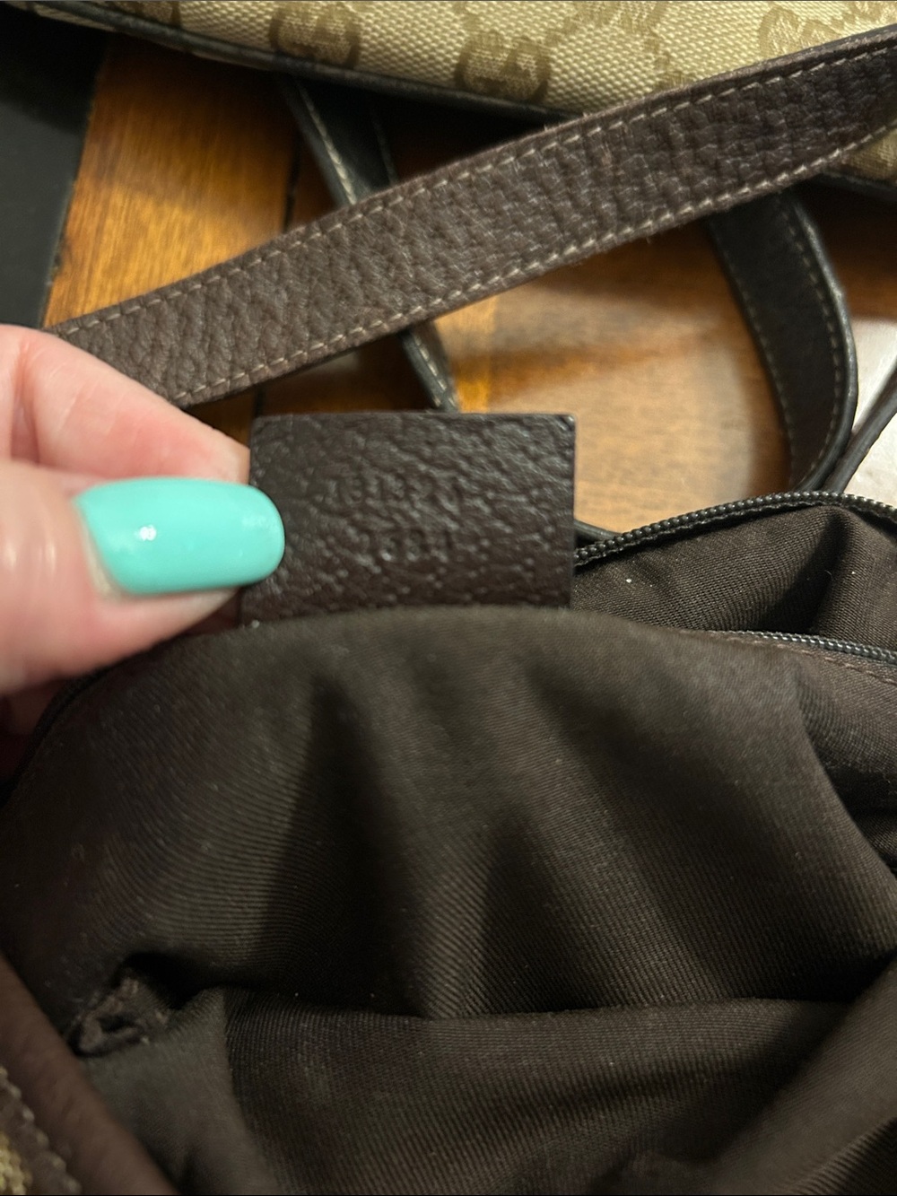 Gucci Beige Brown GG Canvas Messenger Bag with Leather Trim - Picture 4 of 7